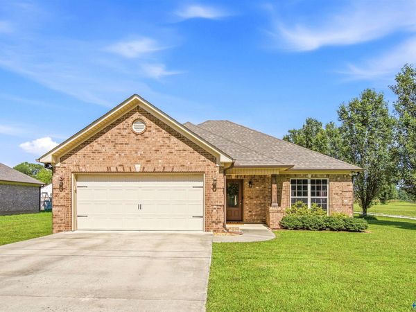 18720 Lydia Corey Road, Athens, AL 35614