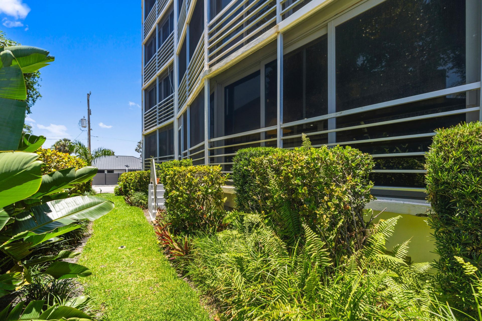 3050 NE 47th Court, Unit 107, Fort Lauderdale, FL 33308 Photo