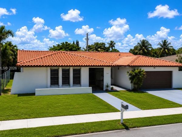 1330 SW 126th Pl, Miami, FL 33184