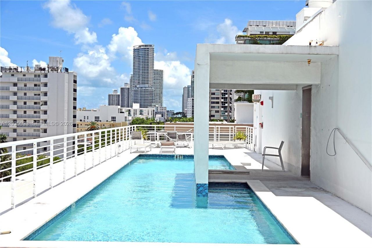 1428 West Ave , Unit 204, Miami Beach, FL 33139 Photo