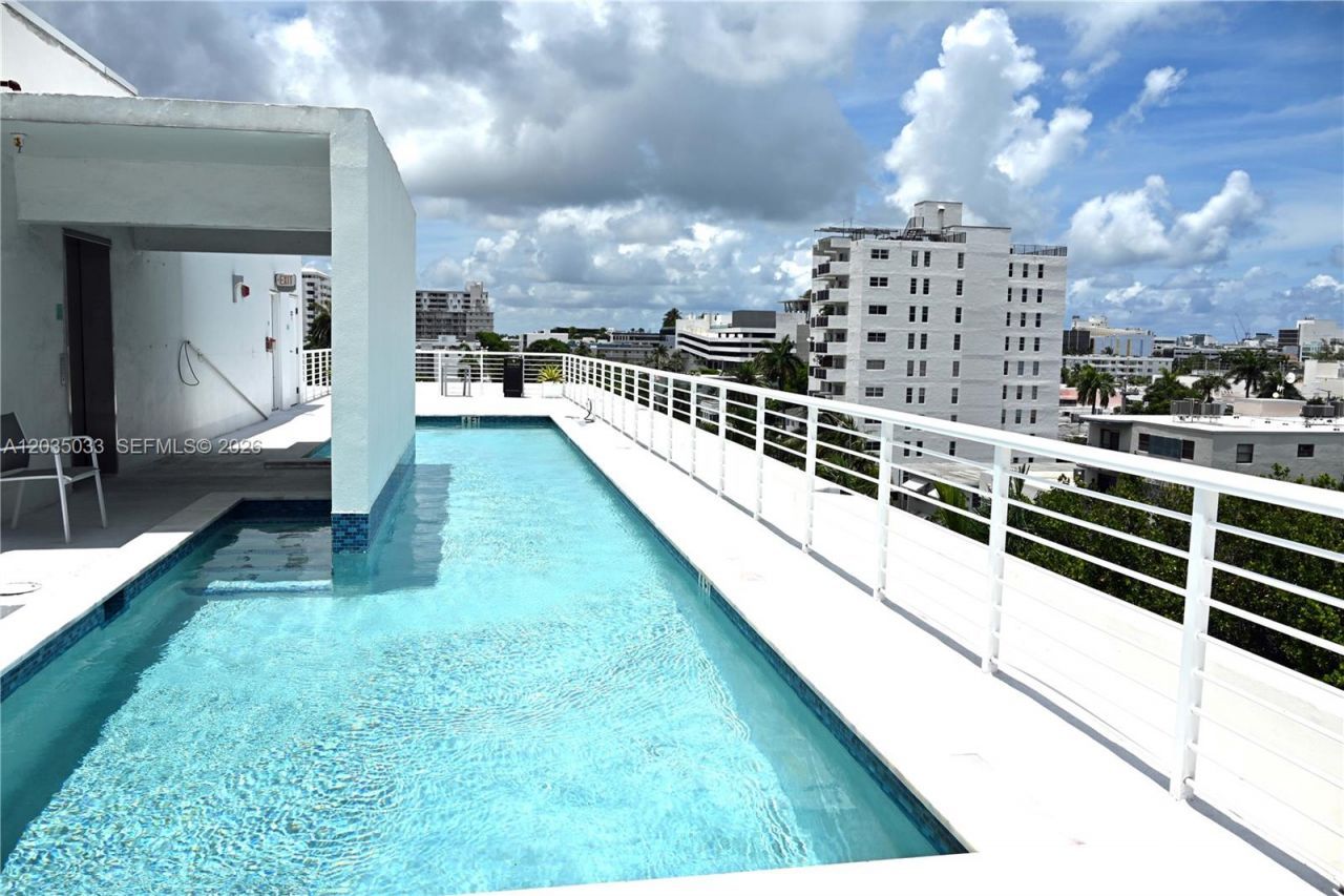 1428 West Ave , Unit 204, Miami Beach, FL 33139 Photo