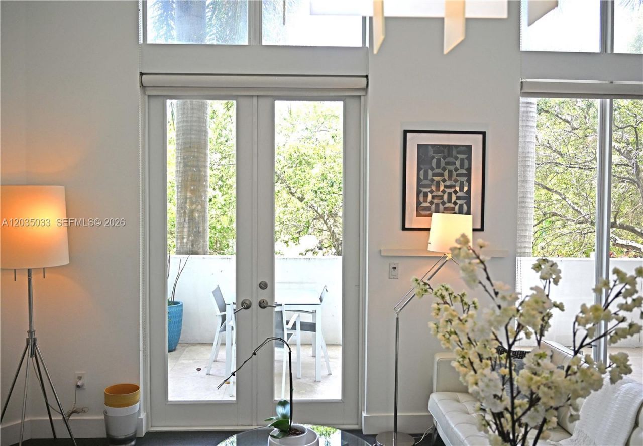 1428 West Ave , Unit 204, Miami Beach, FL 33139 Photo