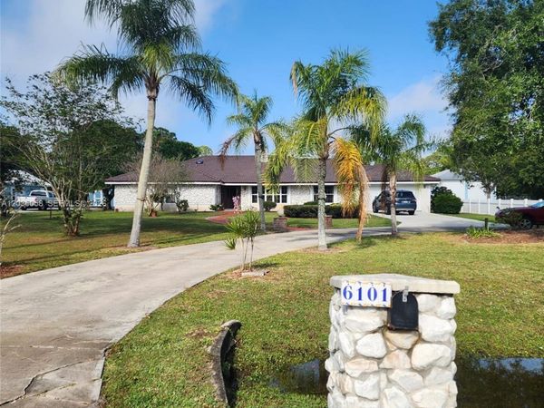 6101 Palmetto Dr , Unit 6101, Fort Pierce, FL 34982