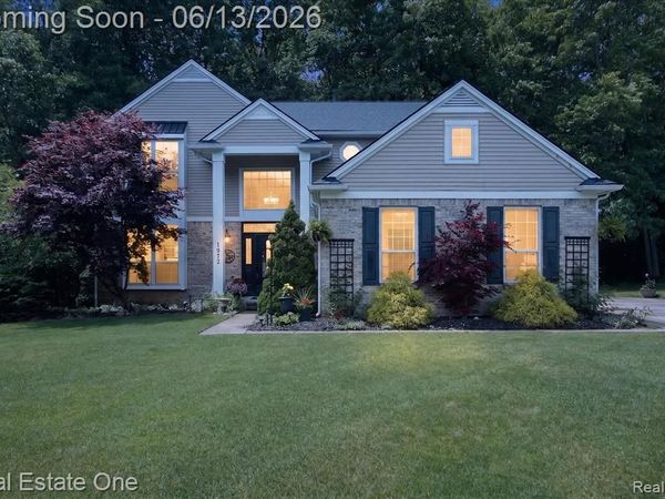1972 Woodridge Court , Highland Twp, MI 48357