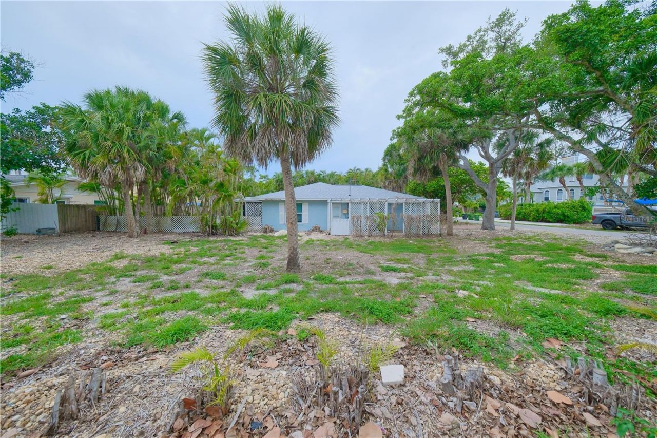 266 Ogden Street , Sarasota, FL 34242 Photo