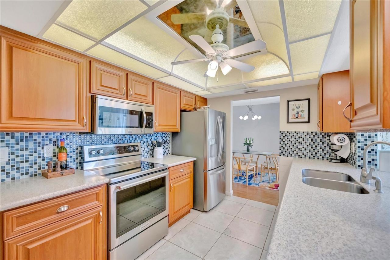 5729 Augusta Circle, Sarasota, FL 34238 Photo