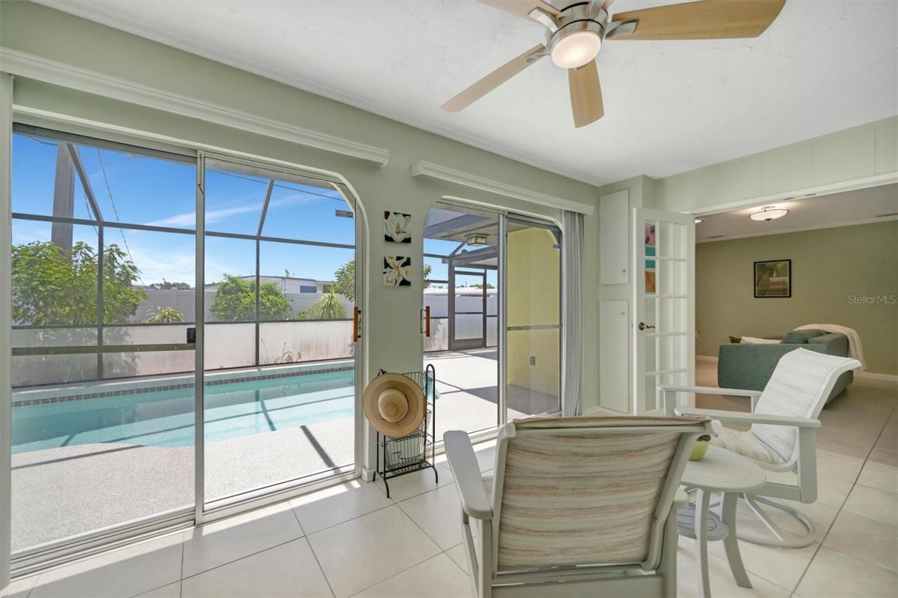 5729 Augusta Circle, Sarasota, FL 34238 Photo