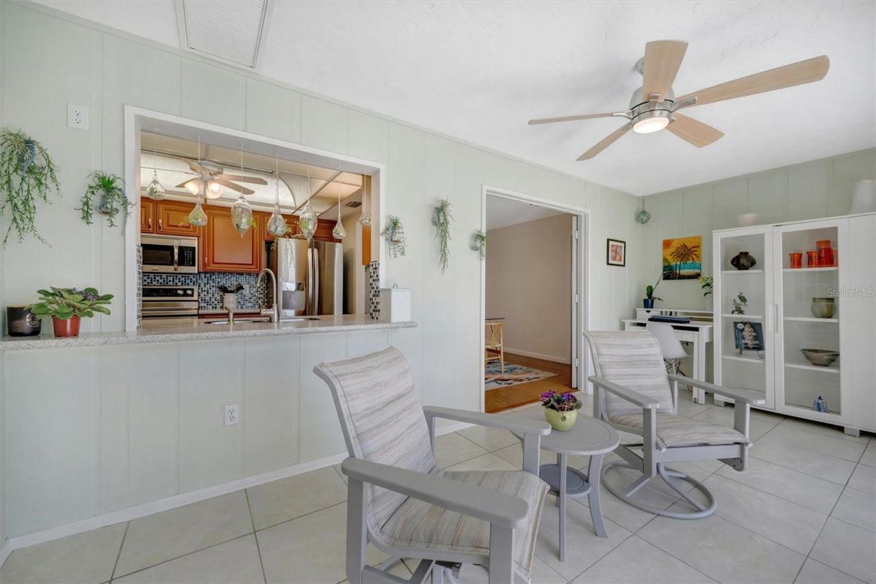 5729 Augusta Circle, Sarasota, FL 34238 Photo