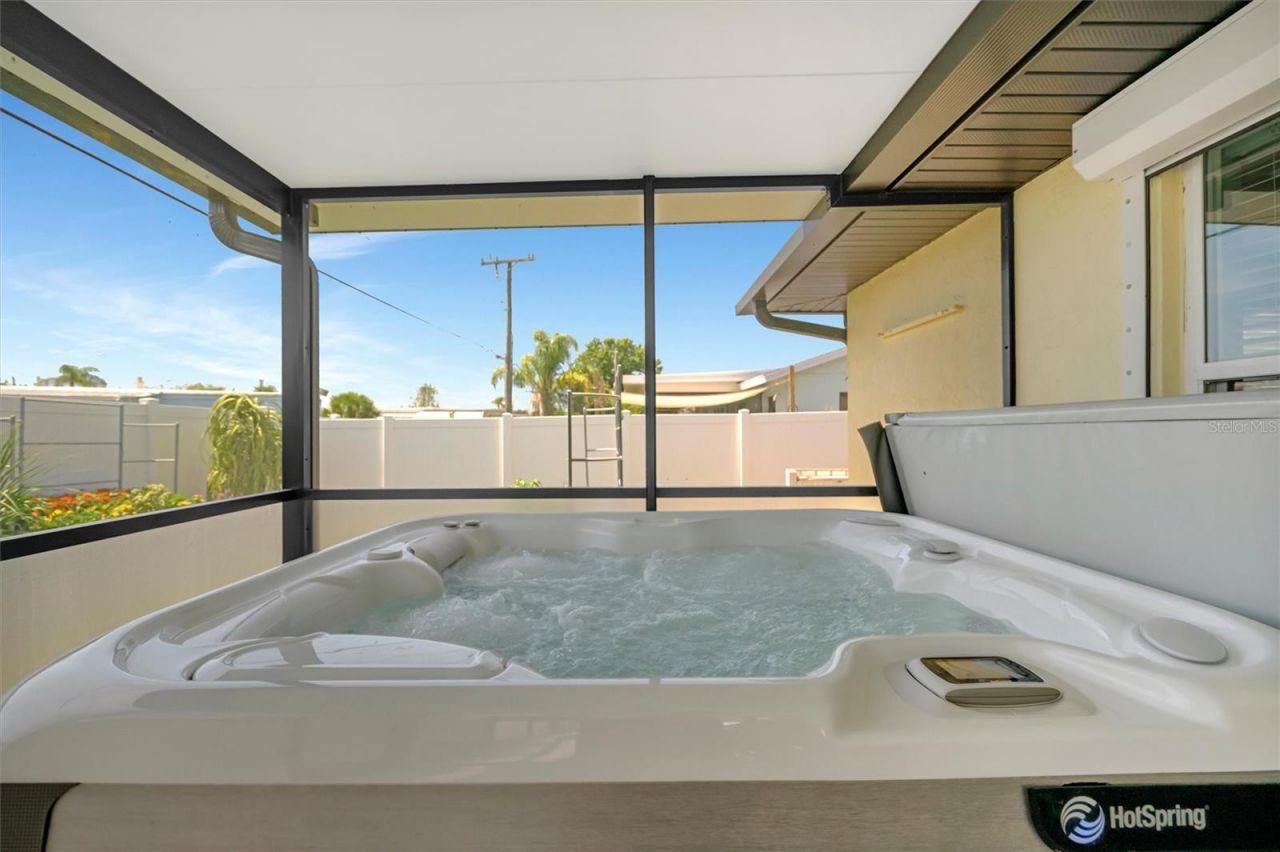 5729 Augusta Circle, Sarasota, FL 34238 Photo