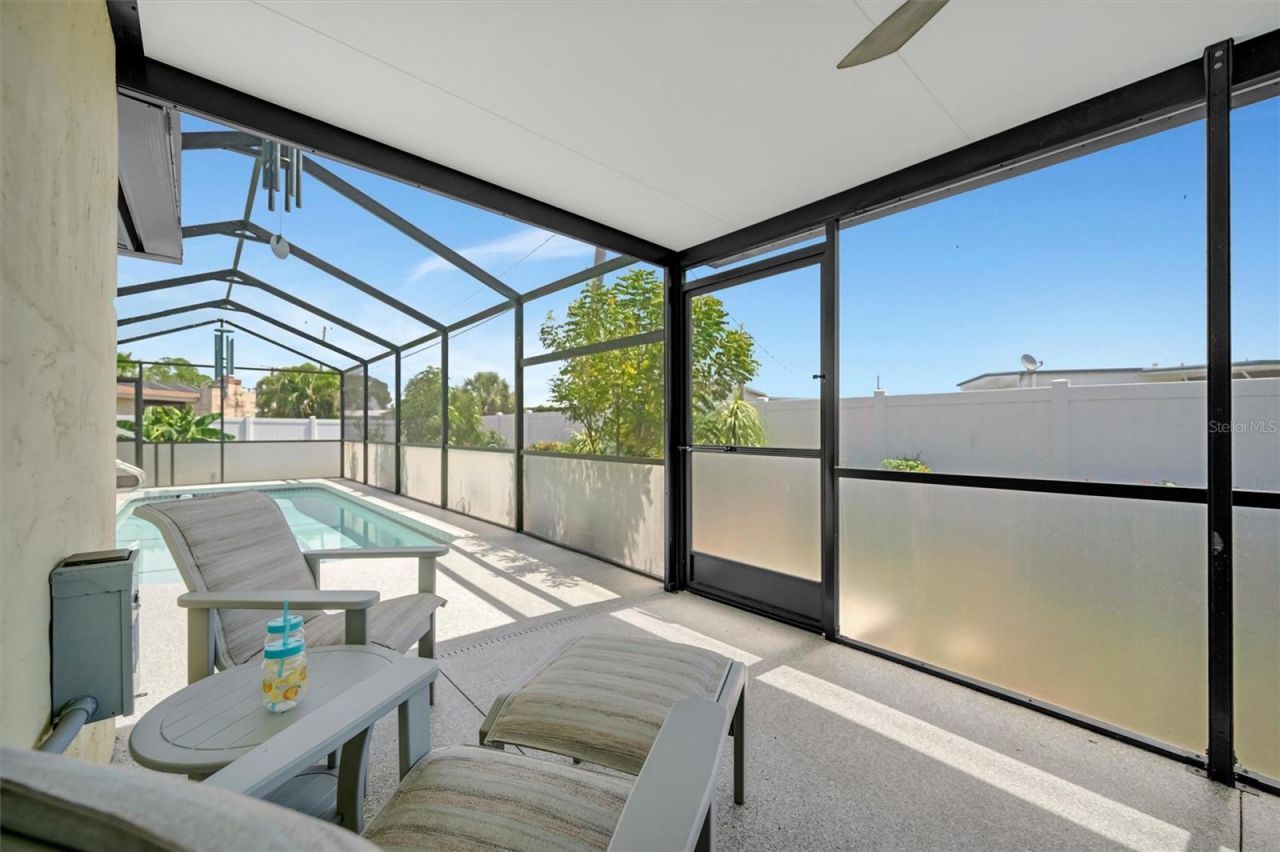 5729 Augusta Circle, Sarasota, FL 34238 Photo