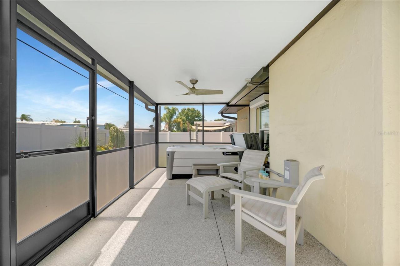 5729 Augusta Circle, Sarasota, FL 34238 Photo