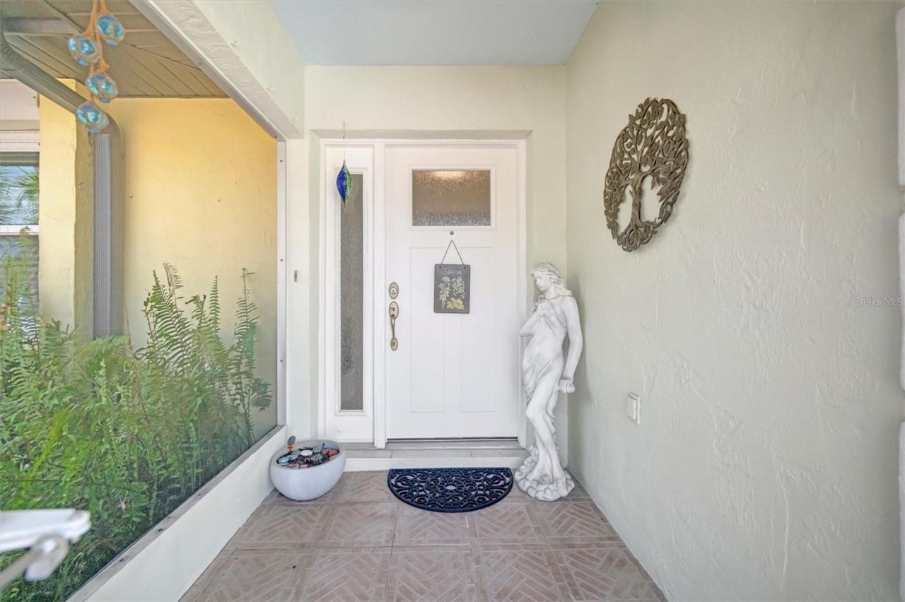 5729 Augusta Circle, Sarasota, FL 34238 Photo