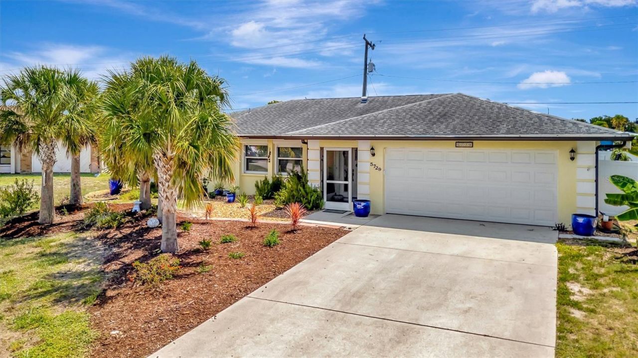 5729 Augusta Circle, Sarasota, FL 34238 Photo