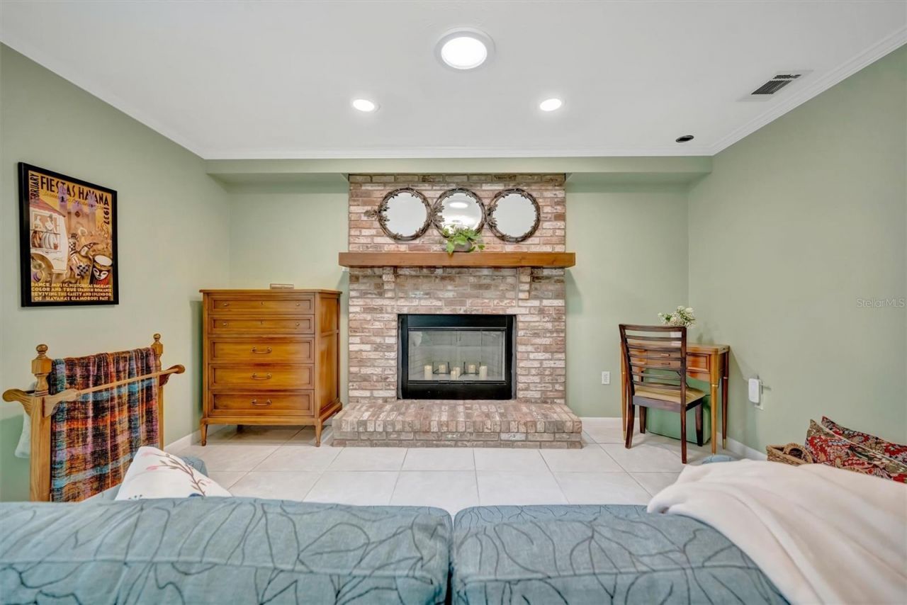 5729 Augusta Circle, Sarasota, FL 34238 Photo