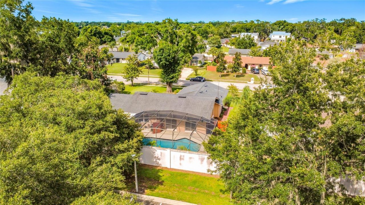 5020 The Oaks Circle , Edgewood, FL 32809 Photo