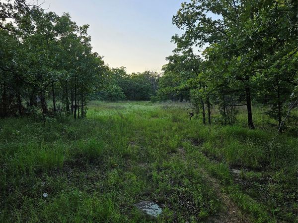 Hickory Lane, Stuart, OK 74570