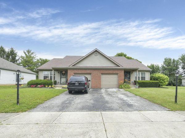 2380-2384 Deerfield Drive , Grove City, OH 43123