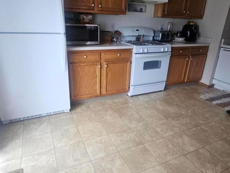 2380-2384 Deerfield Drive, Grove City, OH 43123 Photo 23