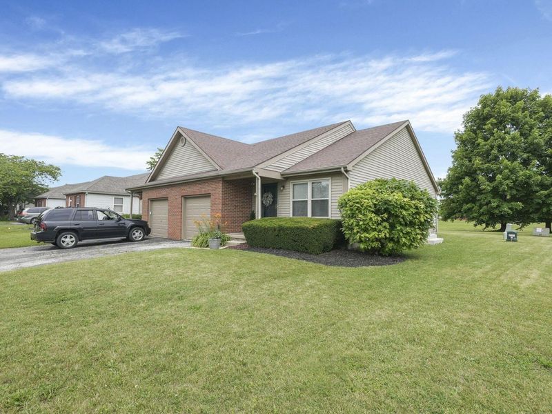 2380-2384 Deerfield Drive, Grove City, OH 43123 Photo 3