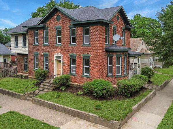 1501 Johnson St, La Crosse, WI 54601