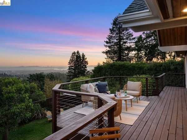 7008 Thornhill Dr, Oakland, CA 94611