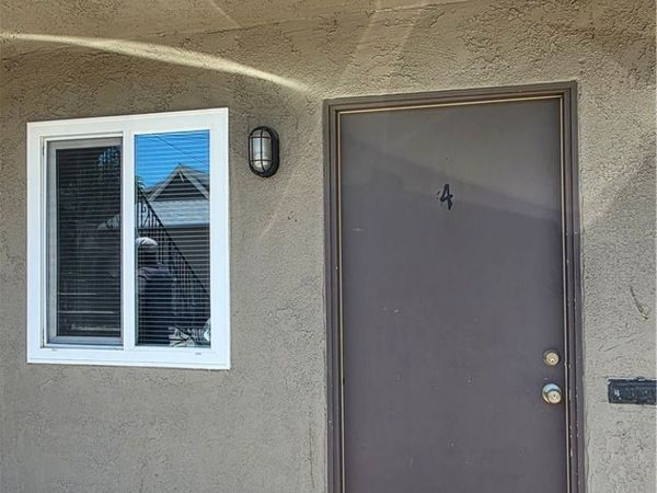610 W Grand, Unit 4, Corona, CA 92882