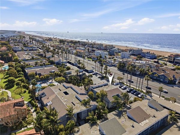 16852 Pacific Coast Highway, Unit 104, Huntington Beach, CA 92649