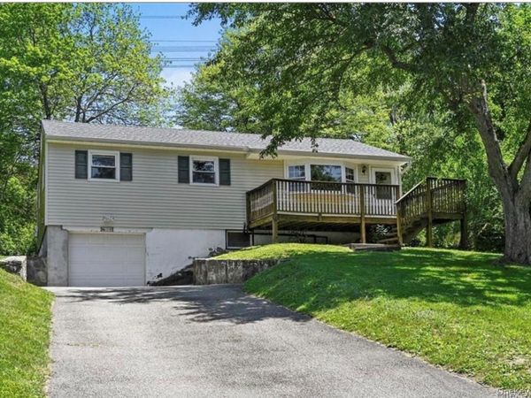 18 Tiger Road, Hopewell Junction, NY 12533