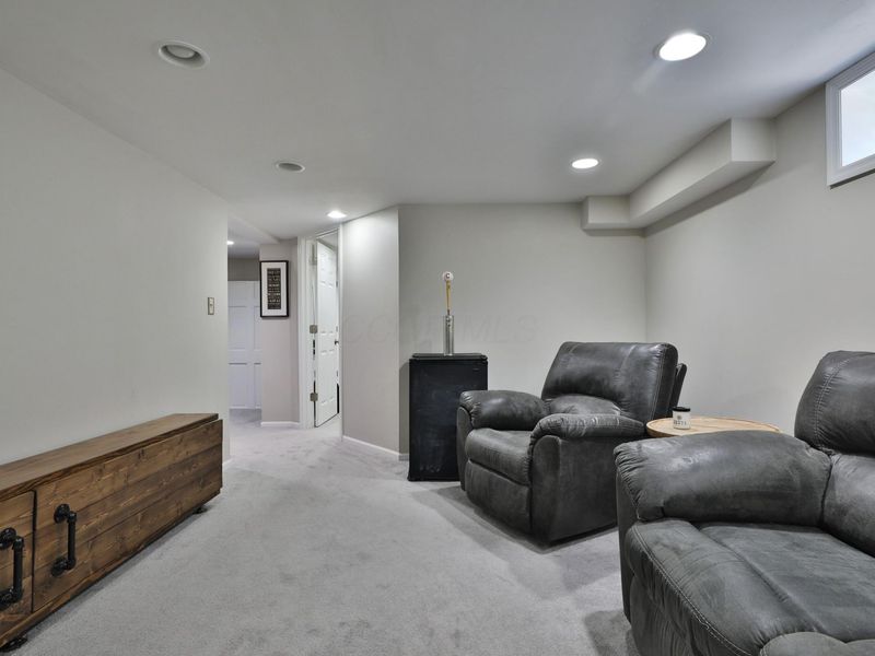 588 Chatham Road, Columbus, OH 43214 Photo 27
