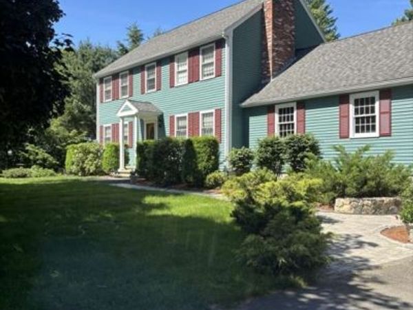 2 Lafayette Dr, Marlborough, MA 01752