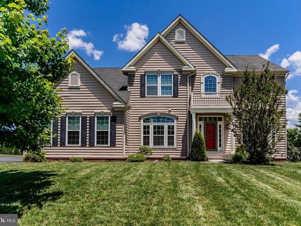 132 WARM SUNDAY WAY, MECHANICSBURG, PA 17050