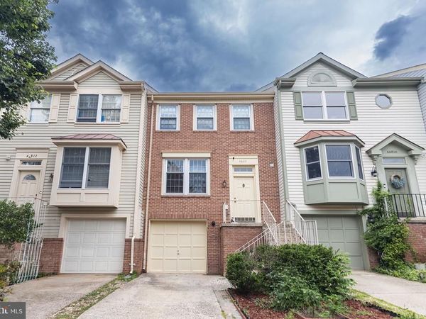 46814 IRONSTONE TERRACE, STERLING, VA 20164