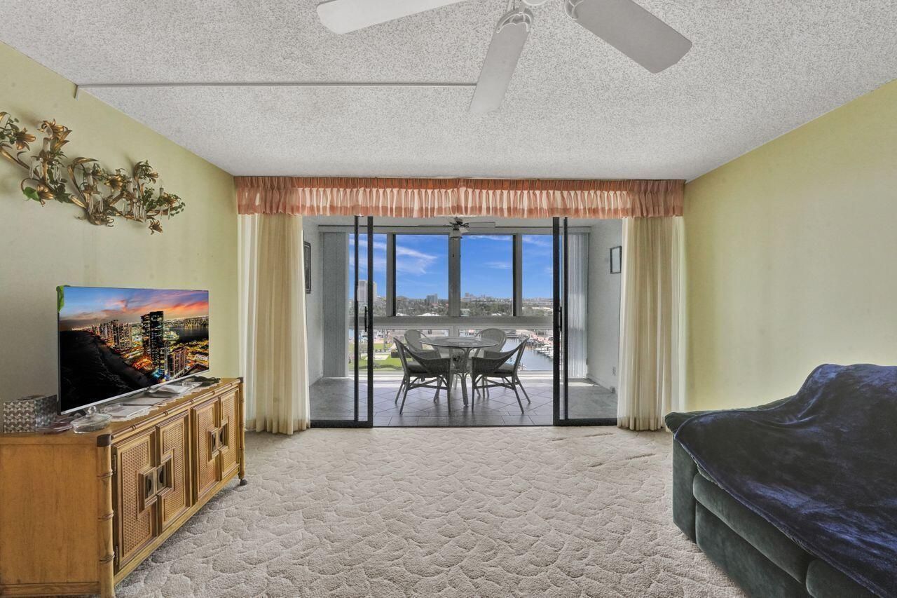 301 Lake Shore Drive, Unit 809, Lake Park, FL 33403 Photo
