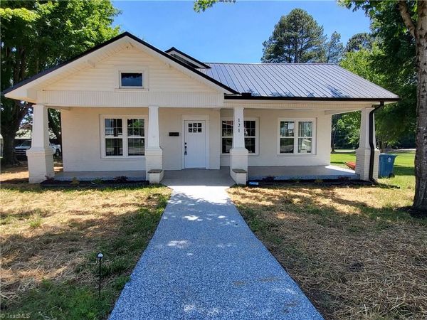 121 W Elm Street , Yadkinville, NC 27055
