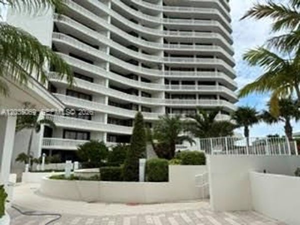 3000 Island Blvd , Unit 603, Aventura, FL 33160