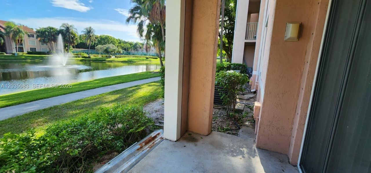 12148 Saint Andrews Pl , Unit 102, Miramar, FL 33025 Photo