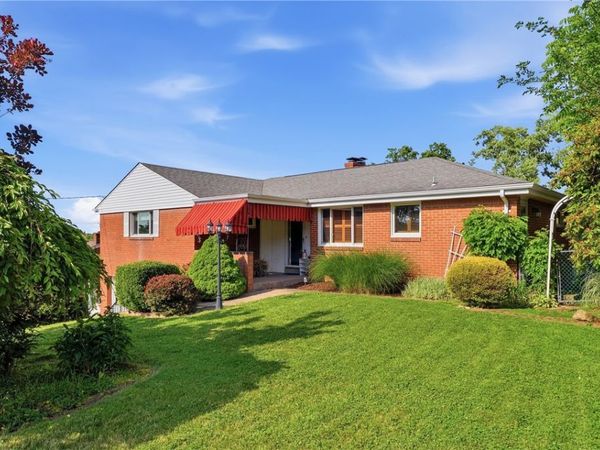 2363 Willowbrook Rd, Pittsburgh, PA 15241
