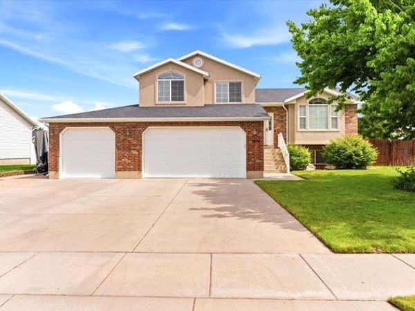 1676 W 525 N, West Point, UT 84015