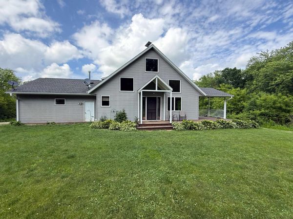 7557 Lee Road, Lodi, WI 53555