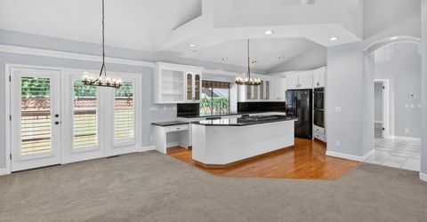 672 Cypress Run, Woodbridge, CA 95258 Photo