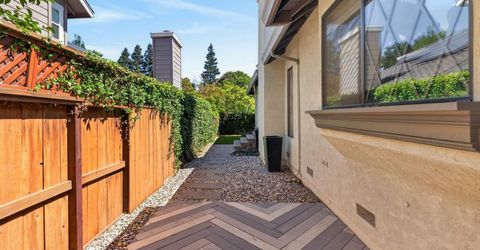 672 Cypress Run, Woodbridge, CA 95258 Photo