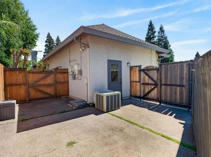 672 Cypress Run, Woodbridge, CA 95258 Photo