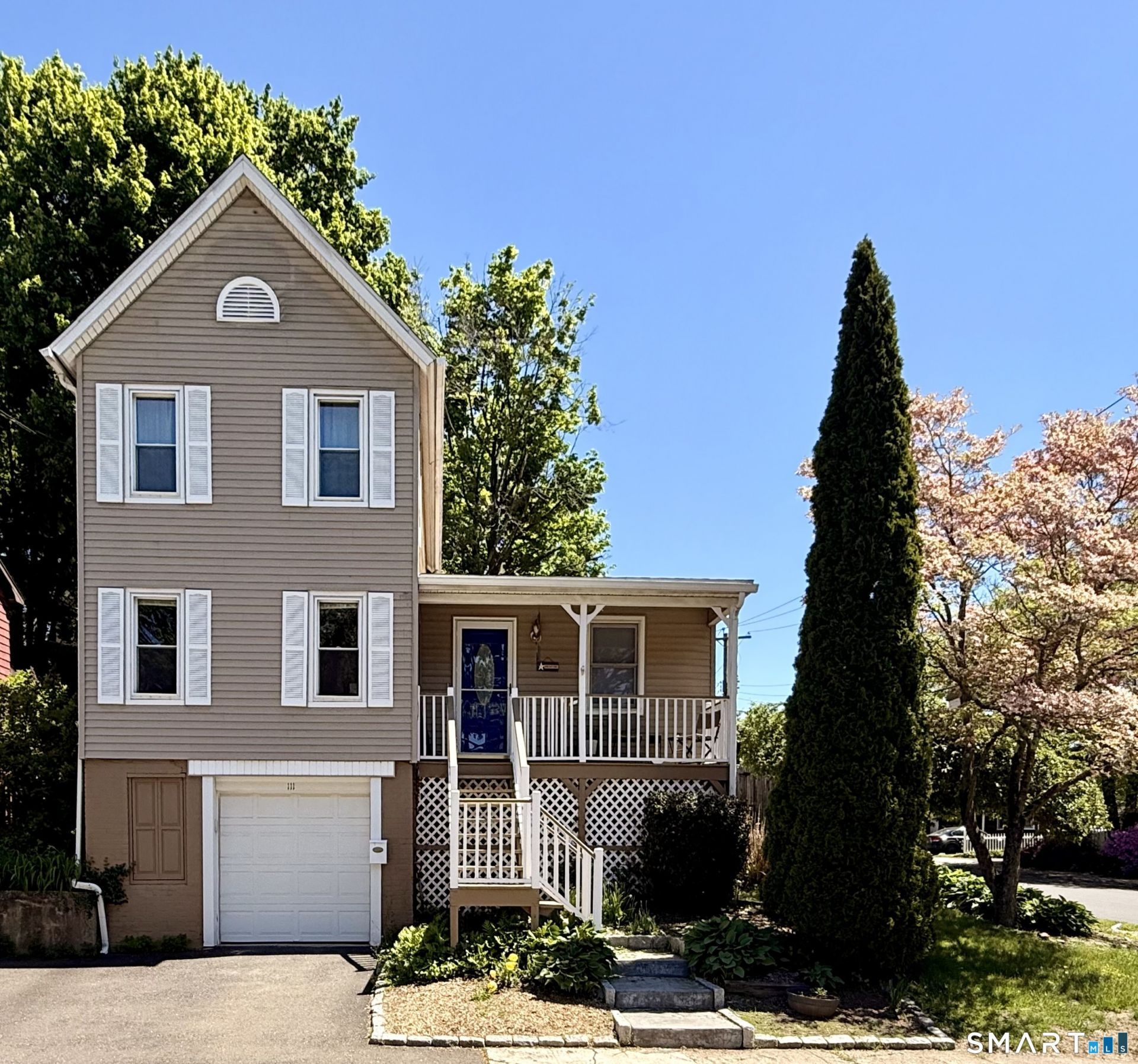 111 Hawthorne, Derby, CT 06418 Main Photo