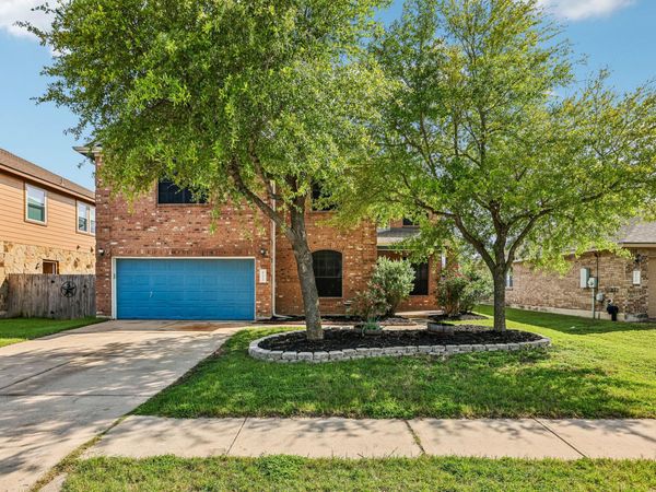 112 Floating Leaf DR , Hutto, TX 78634