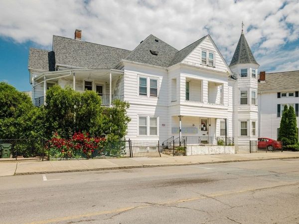 517 South Main St, Fall River, MA 02721