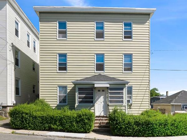 4 Horton St, Unit 2, Salem, MA 01970
