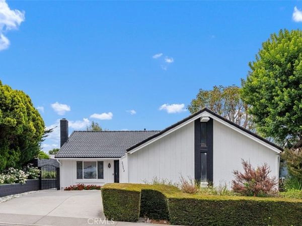 25552 Mackenzie Street, Laguna Hills, CA 92653