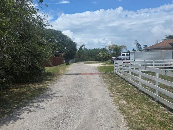 3120 LORI COURT , DELTONA, FL 32738