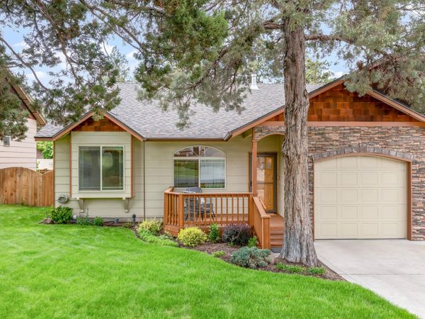 1009 SW Crosscut Court, Bend, OR 97702
