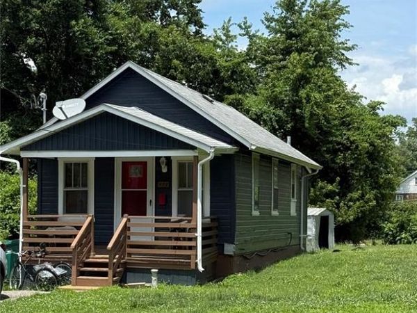 437 Thrift Avenue , St Louis, MO 63137